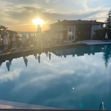 Aj 1 With Pool View, Santa Marina Village, Apartment Sozopol